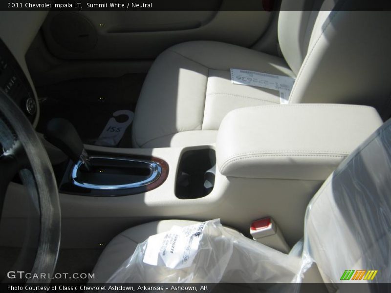 Summit White / Neutral 2011 Chevrolet Impala LT