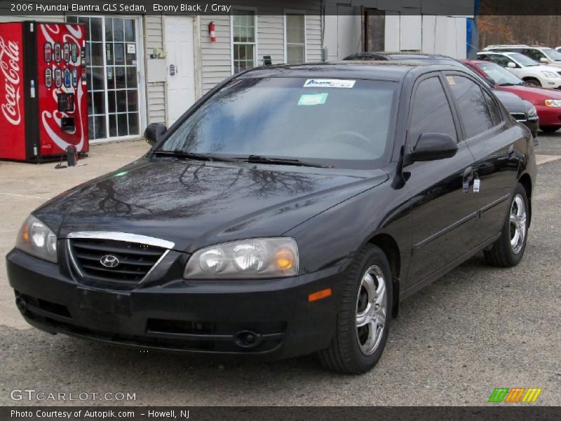 Ebony Black / Gray 2006 Hyundai Elantra GLS Sedan