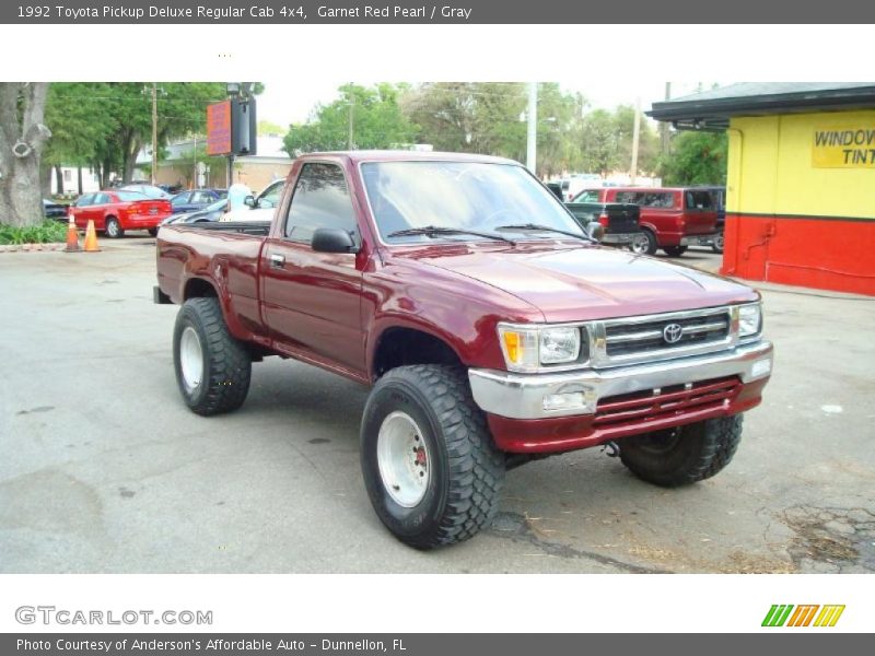 Front 3/4 View of 1992 Pickup Deluxe Regular Cab 4x4