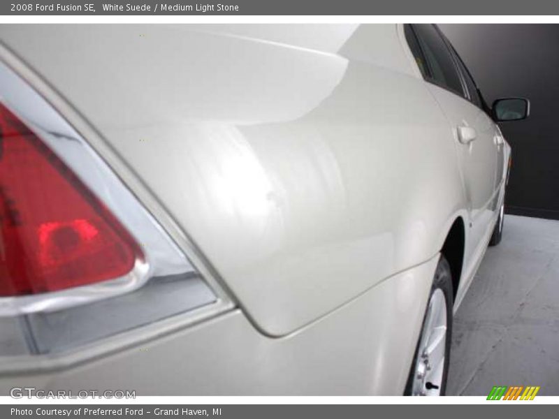 White Suede / Medium Light Stone 2008 Ford Fusion SE