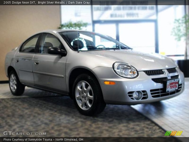 Bright Silver Metallic / Dark Slate Gray 2005 Dodge Neon SXT