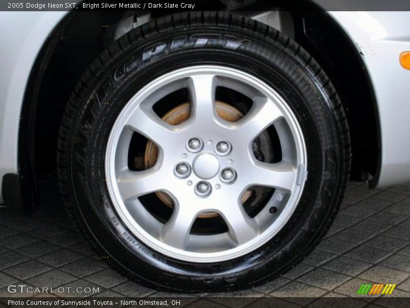 Bright Silver Metallic / Dark Slate Gray 2005 Dodge Neon SXT