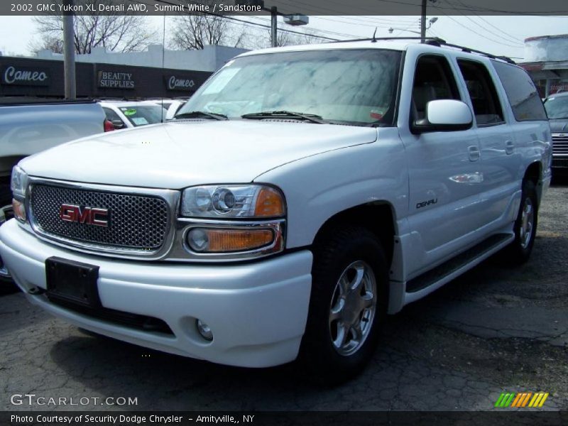 Summit White / Sandstone 2002 GMC Yukon XL Denali AWD