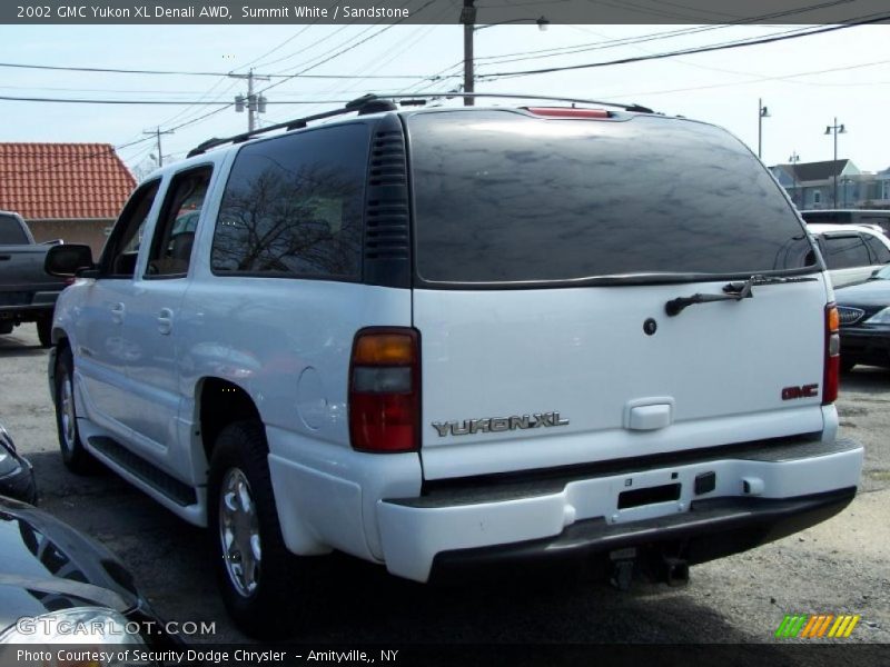 Summit White / Sandstone 2002 GMC Yukon XL Denali AWD