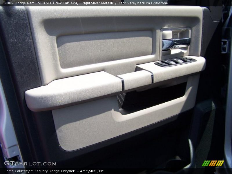 Bright Silver Metallic / Dark Slate/Medium Graystone 2009 Dodge Ram 1500 SLT Crew Cab 4x4