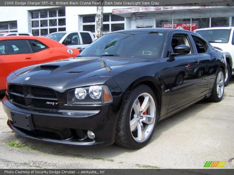 Front 3/4 View of 2006 Charger SRT-8