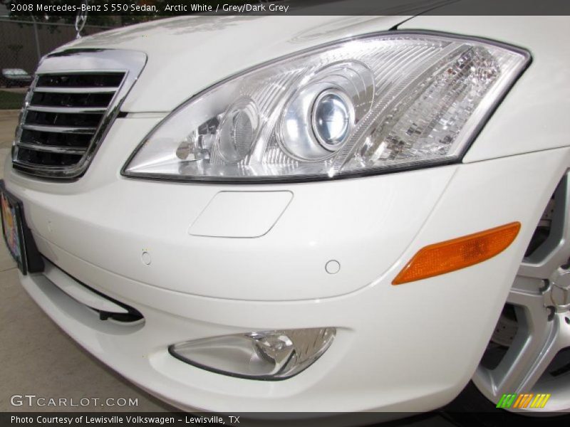 Arctic White / Grey/Dark Grey 2008 Mercedes-Benz S 550 Sedan