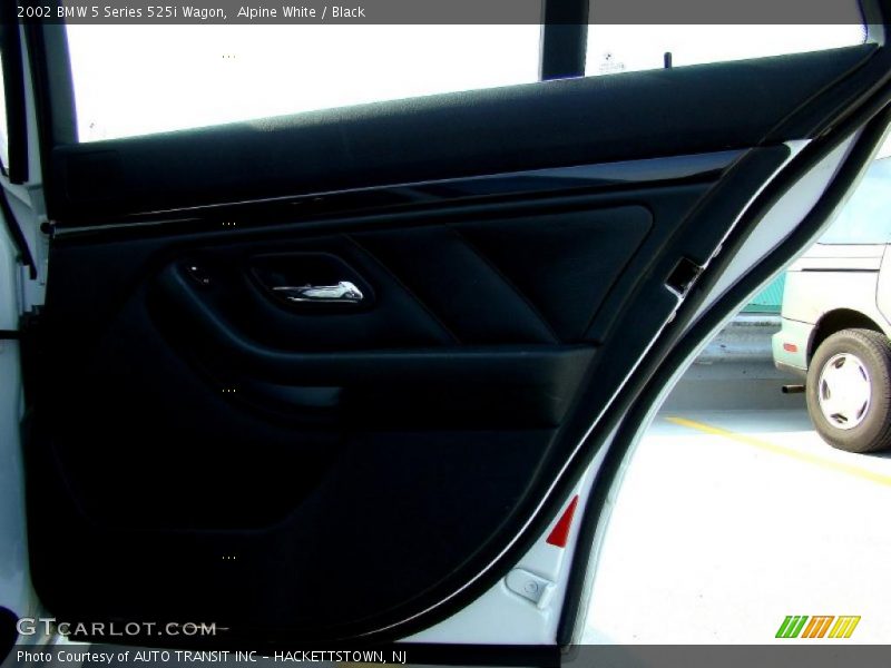 Alpine White / Black 2002 BMW 5 Series 525i Wagon