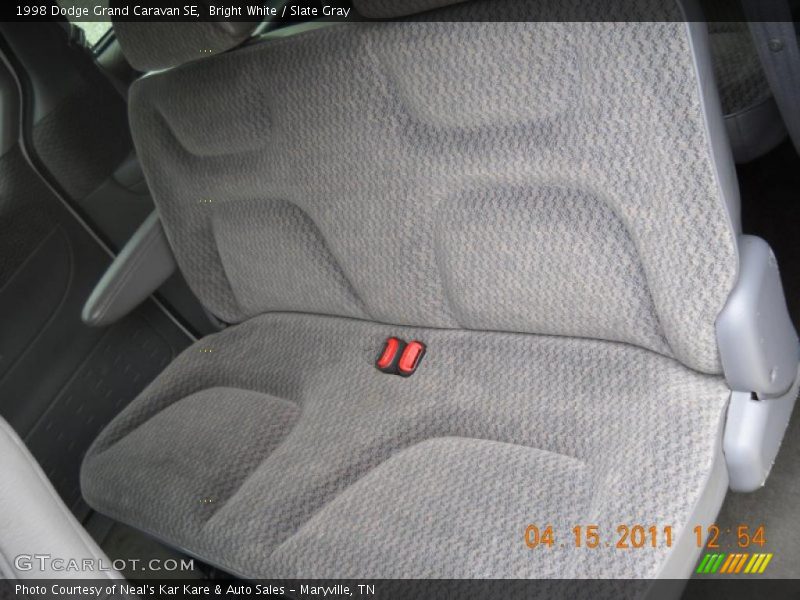 Bright White / Slate Gray 1998 Dodge Grand Caravan SE