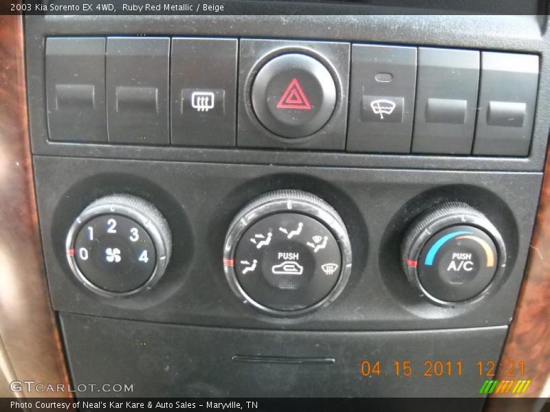 Ruby Red Metallic / Beige 2003 Kia Sorento EX 4WD