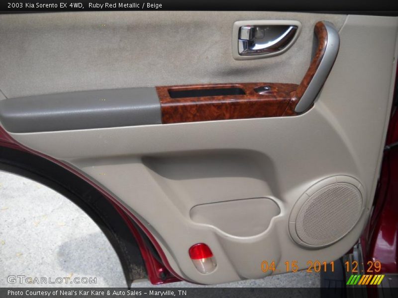 Ruby Red Metallic / Beige 2003 Kia Sorento EX 4WD