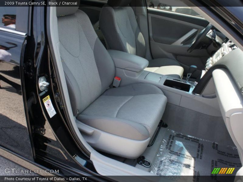 Black / Charcoal 2009 Toyota Camry SE