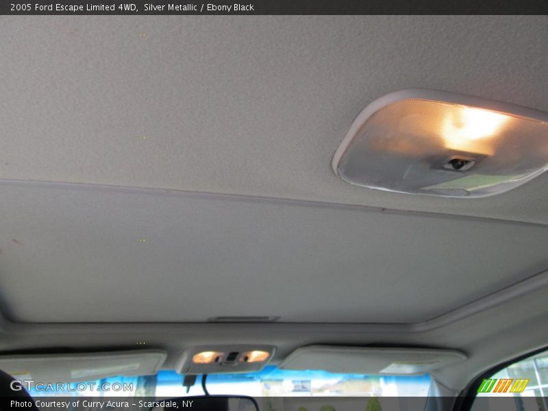 Silver Metallic / Ebony Black 2005 Ford Escape Limited 4WD