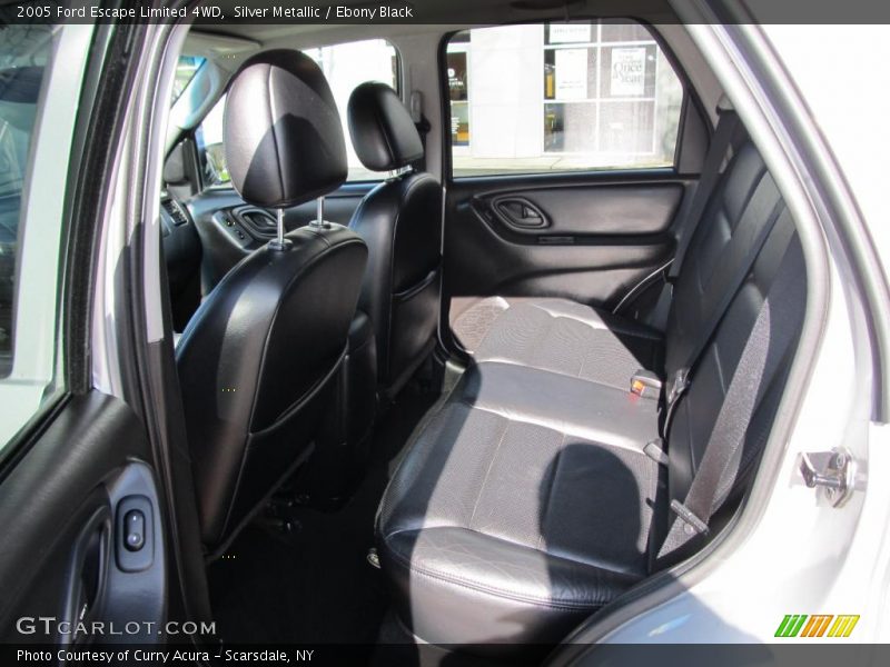 Silver Metallic / Ebony Black 2005 Ford Escape Limited 4WD