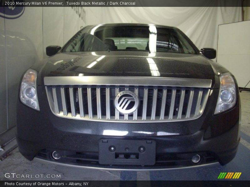 Tuxedo Black Metallic / Dark Charcoal 2010 Mercury Milan V6 Premier