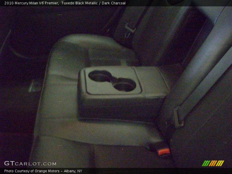 Tuxedo Black Metallic / Dark Charcoal 2010 Mercury Milan V6 Premier