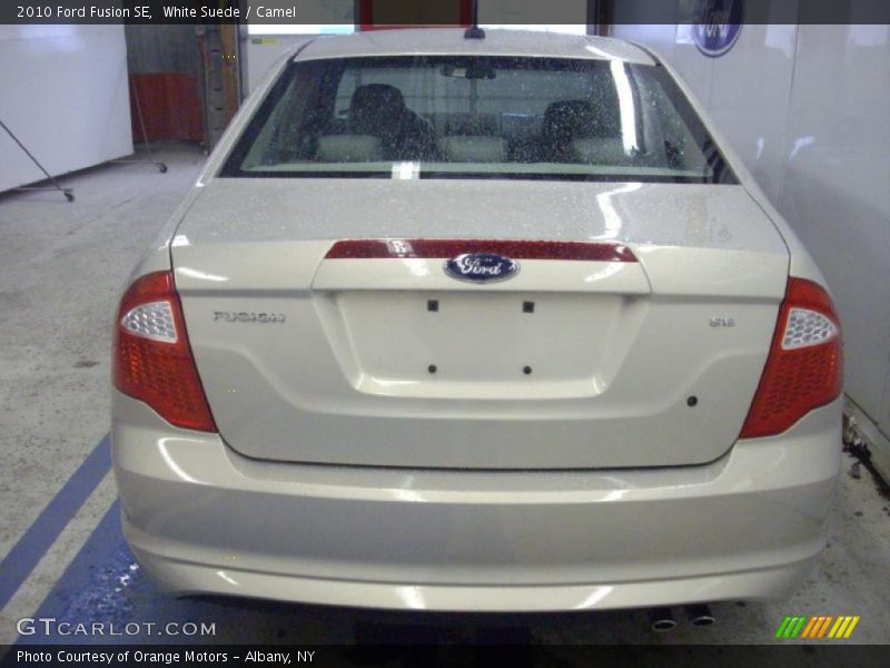 White Suede / Camel 2010 Ford Fusion SE
