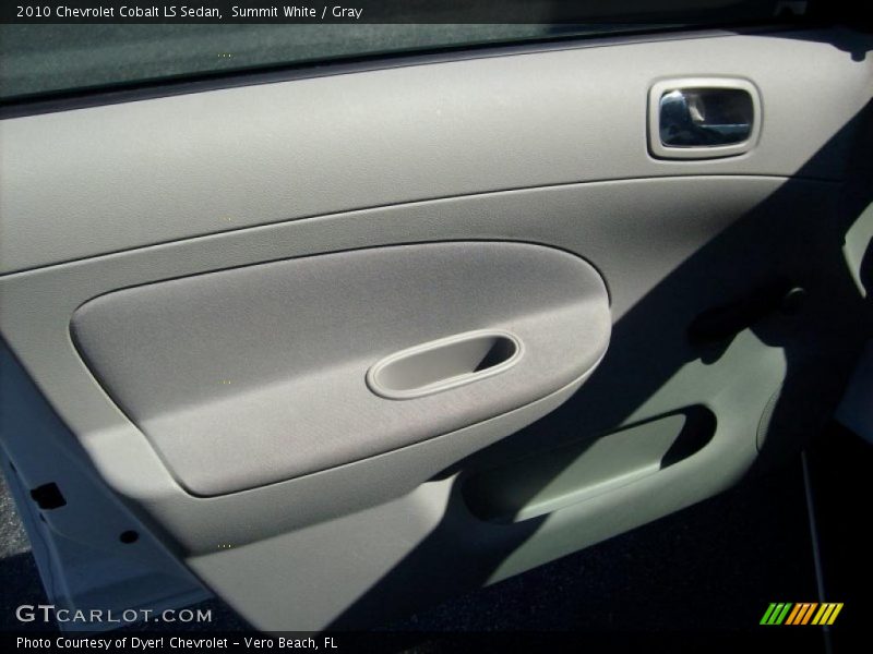 Summit White / Gray 2010 Chevrolet Cobalt LS Sedan