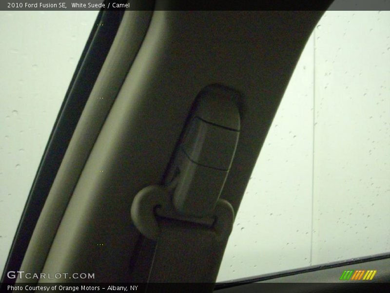 White Suede / Camel 2010 Ford Fusion SE