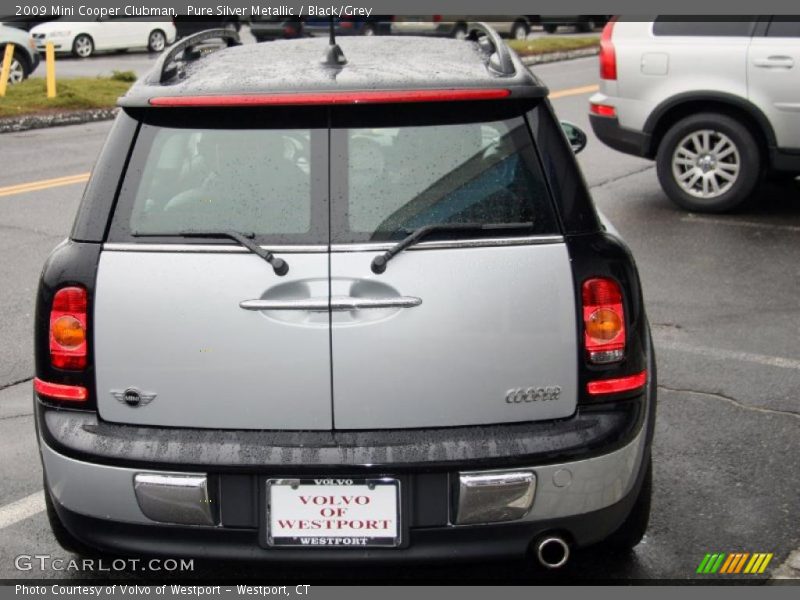 Pure Silver Metallic / Black/Grey 2009 Mini Cooper Clubman