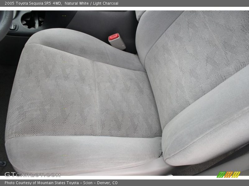 Natural White / Light Charcoal 2005 Toyota Sequoia SR5 4WD