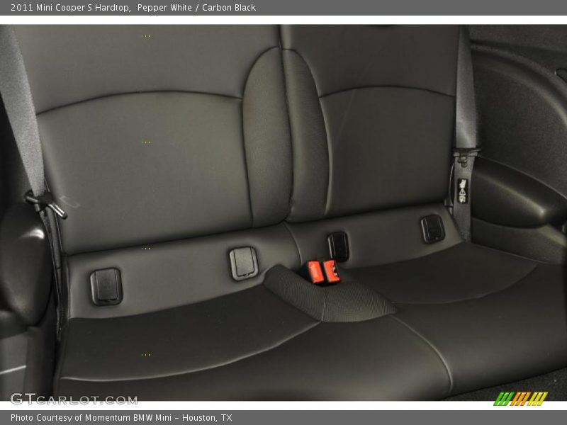 Pepper White / Carbon Black 2011 Mini Cooper S Hardtop