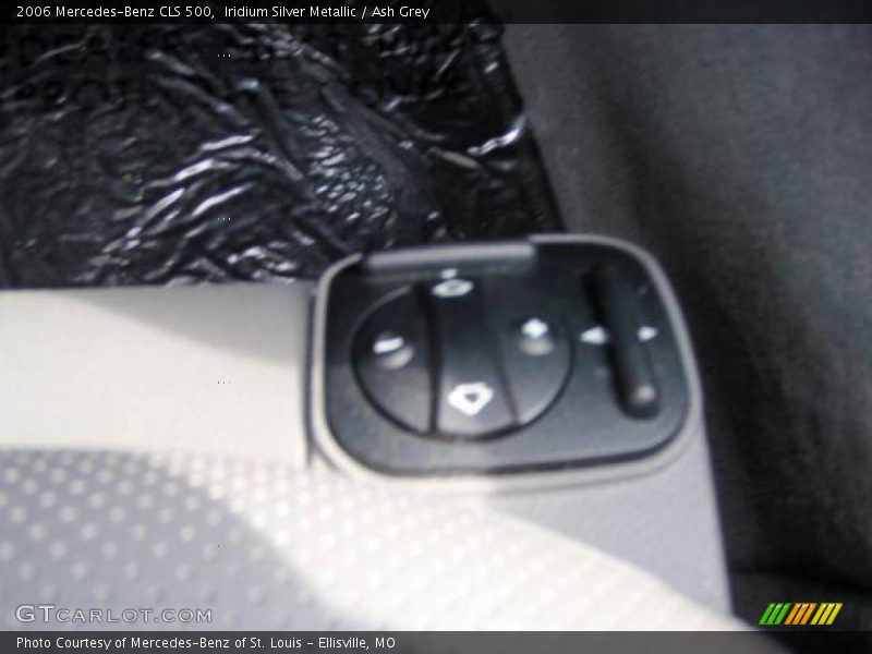 Iridium Silver Metallic / Ash Grey 2006 Mercedes-Benz CLS 500