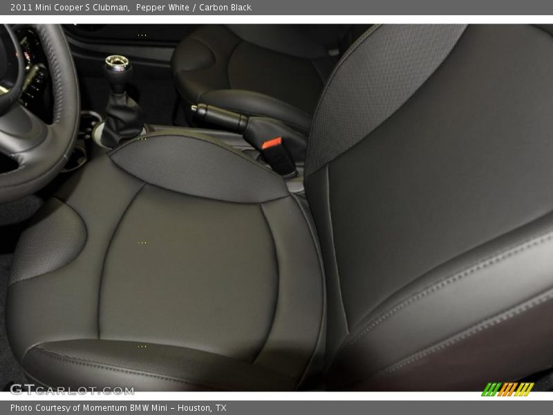 Pepper White / Carbon Black 2011 Mini Cooper S Clubman