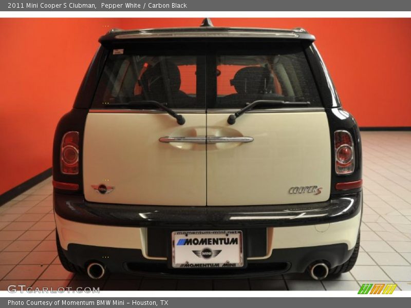 Pepper White / Carbon Black 2011 Mini Cooper S Clubman