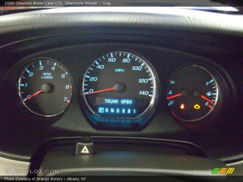 Silverstone Metallic / Gray 2006 Chevrolet Monte Carlo LTZ