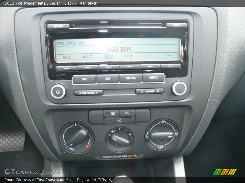 Black / Titan Black 2011 Volkswagen Jetta S Sedan