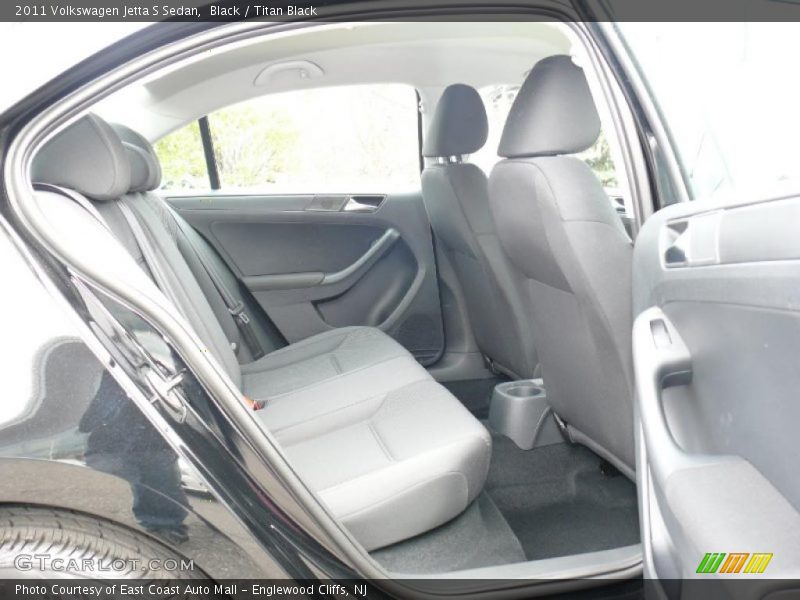 Black / Titan Black 2011 Volkswagen Jetta S Sedan