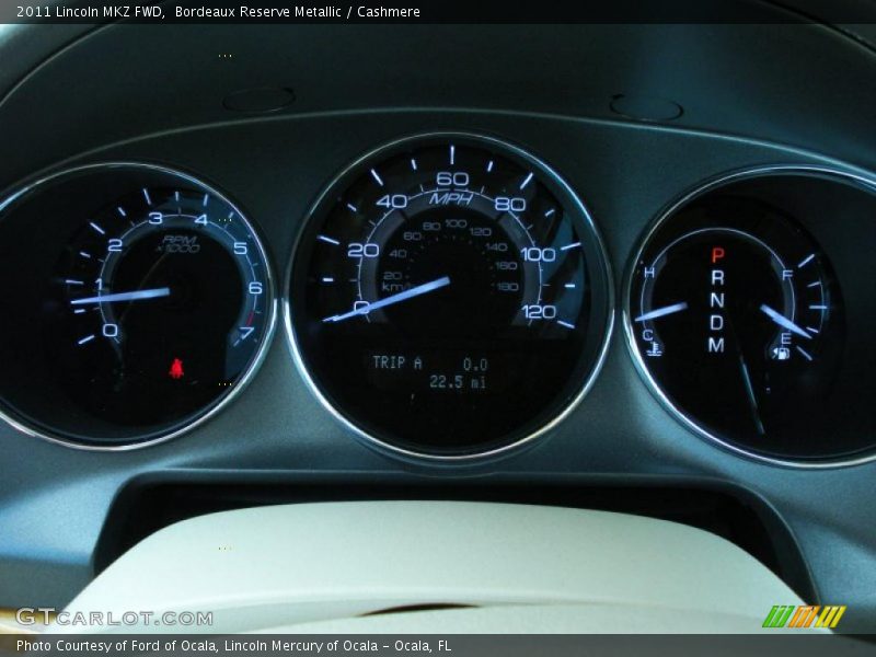 Bordeaux Reserve Metallic / Cashmere 2011 Lincoln MKZ FWD