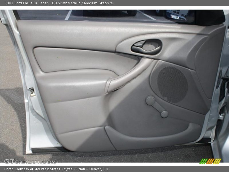 Door Panel of 2003 Focus LX Sedan