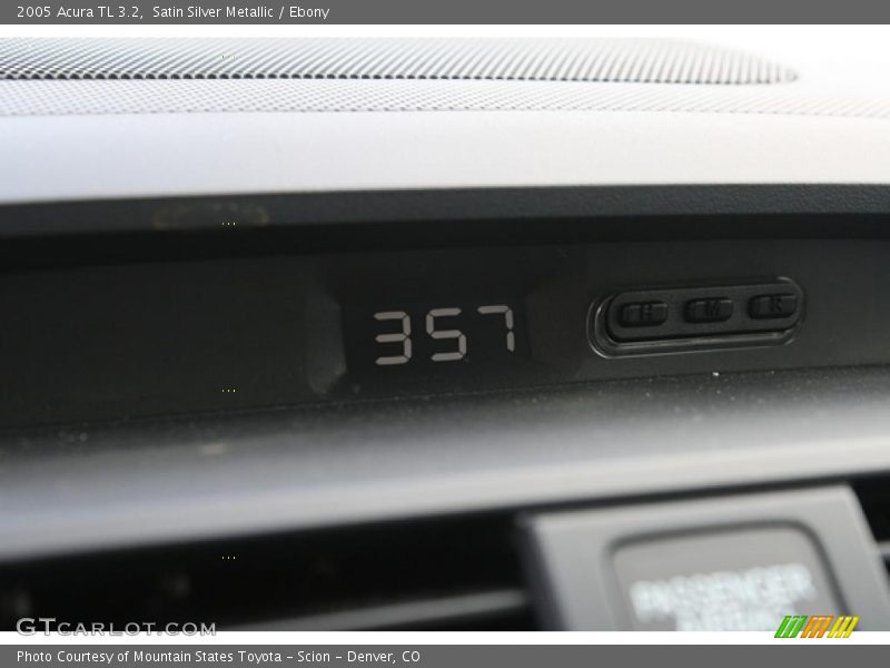 Satin Silver Metallic / Ebony 2005 Acura TL 3.2