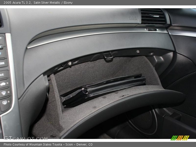Satin Silver Metallic / Ebony 2005 Acura TL 3.2