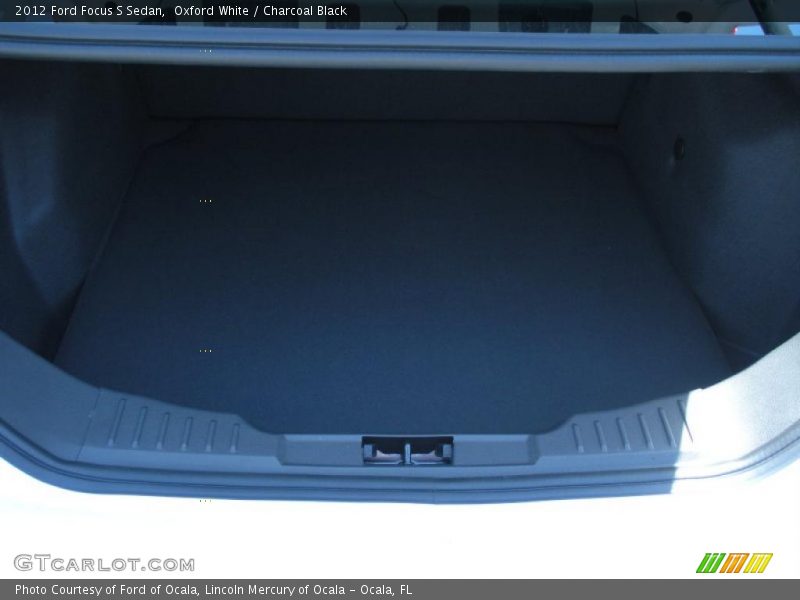 Oxford White / Charcoal Black 2012 Ford Focus S Sedan