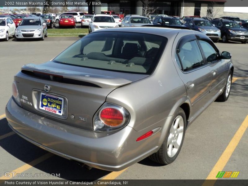 Sterling Mist Metallic / Black 2002 Nissan Maxima SE
