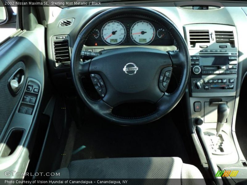 Sterling Mist Metallic / Black 2002 Nissan Maxima SE