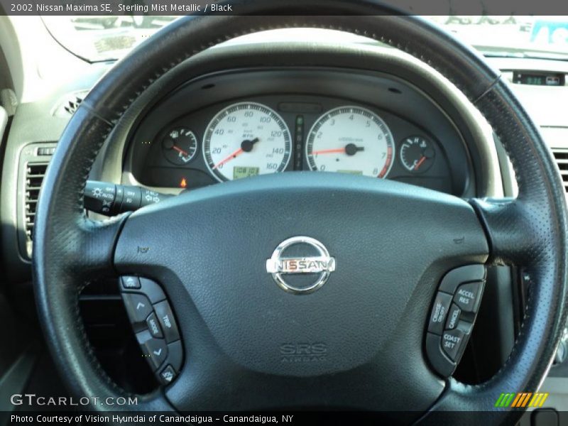 Sterling Mist Metallic / Black 2002 Nissan Maxima SE