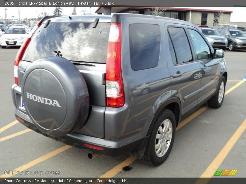 Pewter Pearl / Black 2005 Honda CR-V Special Edition 4WD