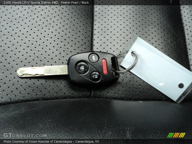 Pewter Pearl / Black 2005 Honda CR-V Special Edition 4WD
