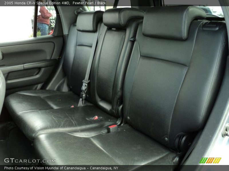 Pewter Pearl / Black 2005 Honda CR-V Special Edition 4WD