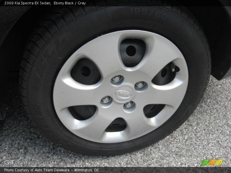Ebony Black / Gray 2009 Kia Spectra EX Sedan