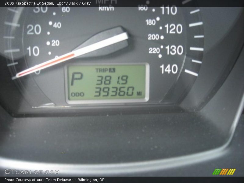 Ebony Black / Gray 2009 Kia Spectra EX Sedan