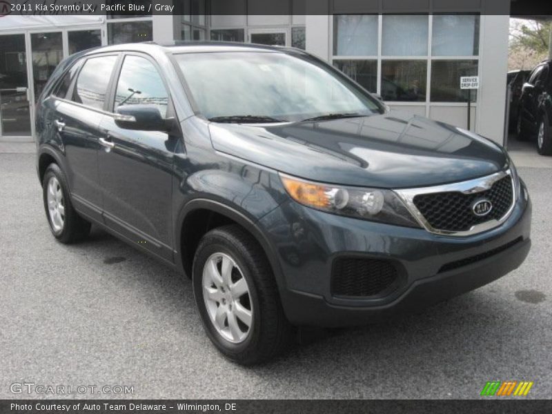 Pacific Blue / Gray 2011 Kia Sorento LX