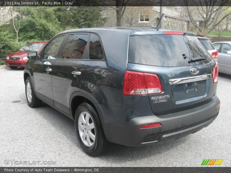 Pacific Blue / Gray 2011 Kia Sorento LX