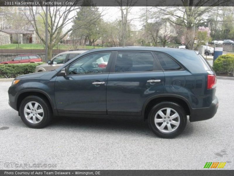 Pacific Blue / Gray 2011 Kia Sorento LX