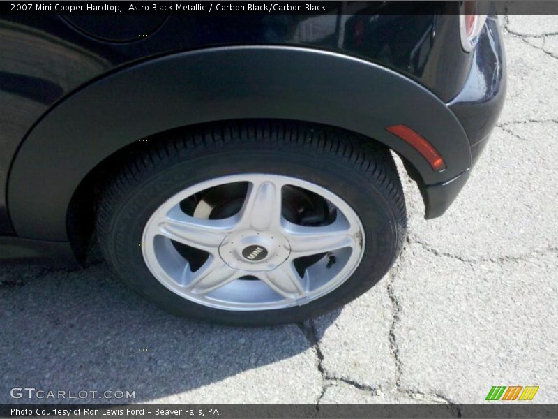Astro Black Metallic / Carbon Black/Carbon Black 2007 Mini Cooper Hardtop
