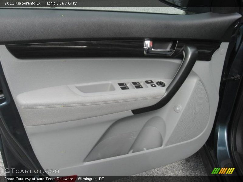 Pacific Blue / Gray 2011 Kia Sorento LX